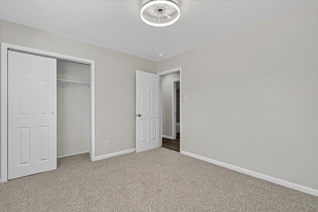 329 Mankin Street NE, Albuquerque, NM 87123