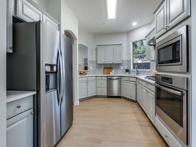 14624 Dickenson Court, Addison, TX 75001