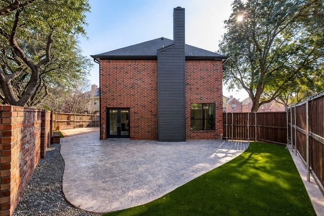 14624 Dickenson Court, Addison, TX 75001