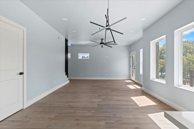 1116 E Oleander, Fort Worth, TX 76104