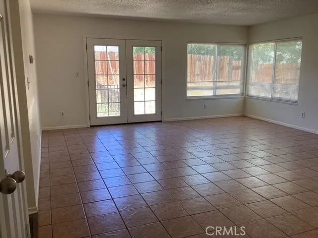 44745 Christie Avenue, Lancaster, CA 93535