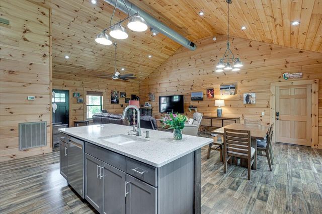 4051 Busters Run, Ooltewah, TN 37363