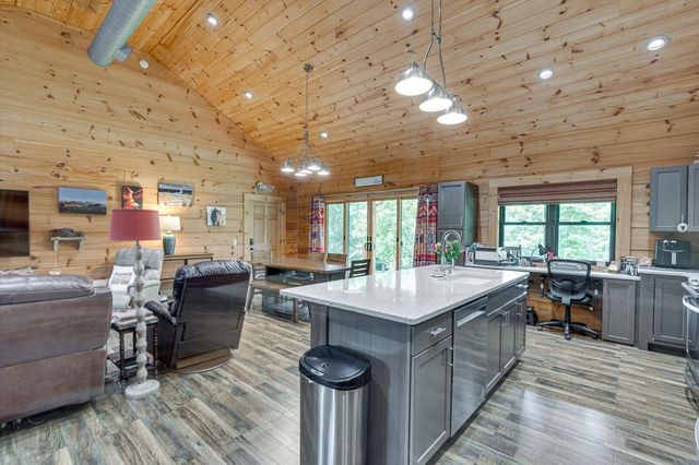 4051 Busters Run, Ooltewah, TN 37363