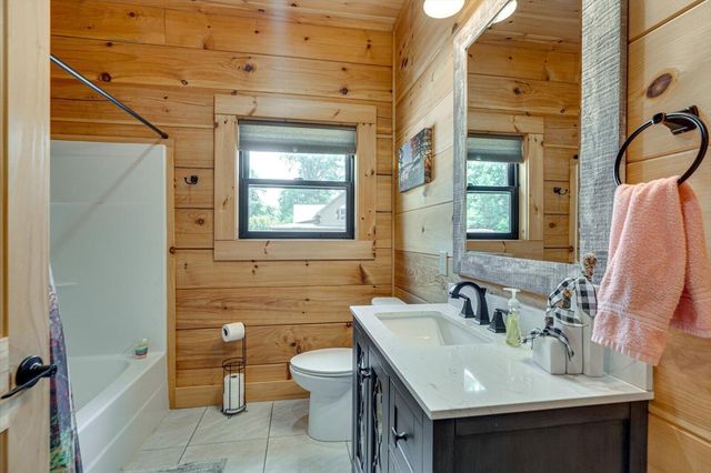 4051 Busters Run, Ooltewah, TN 37363