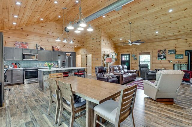 4051 Busters Run, Ooltewah, TN 37363
