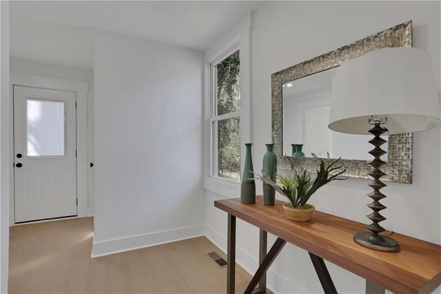 1576 Elixir SW Avenue, Atlanta, GA 30314