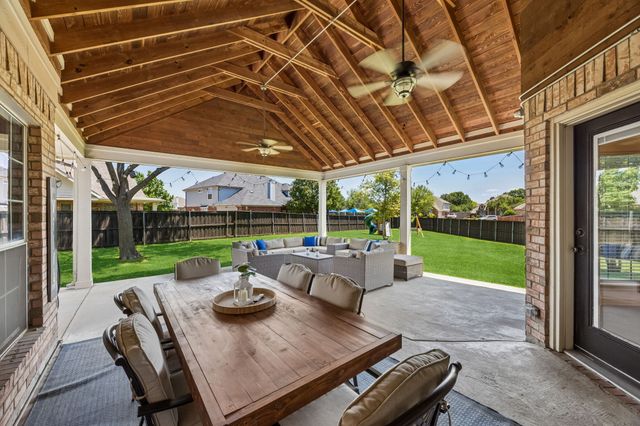 7302 Hawk Lane, Sachse, TX 75048