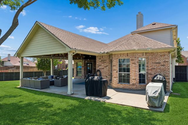 7302 Hawk Lane, Sachse, TX 75048