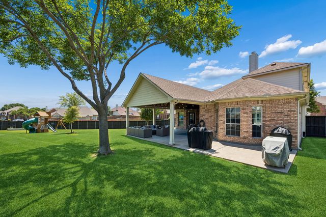 7302 Hawk Lane, Sachse, TX 75048