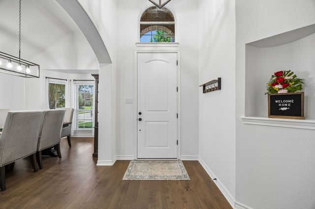7302 Hawk Lane, Sachse, TX 75048