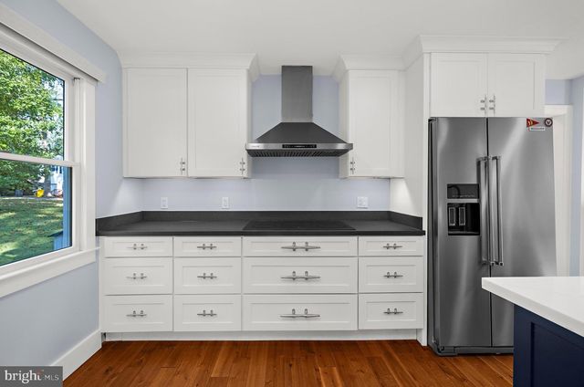 19 W SEVERN RIDGE RD, Annapolis, MD 21409