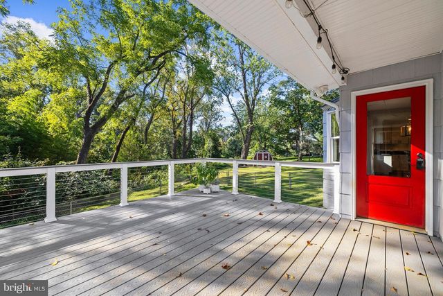 19 W SEVERN RIDGE RD, Annapolis, MD 21409
