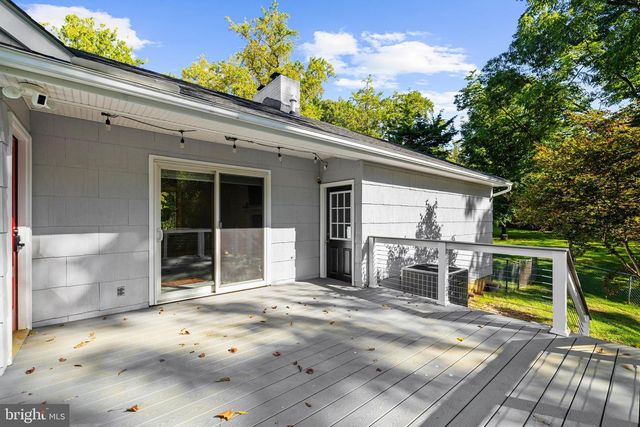 19 W SEVERN RIDGE RD, Annapolis, MD 21409