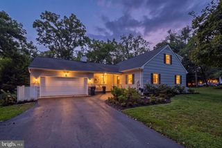 19 W SEVERN RIDGE RD, Annapolis, MD 21409