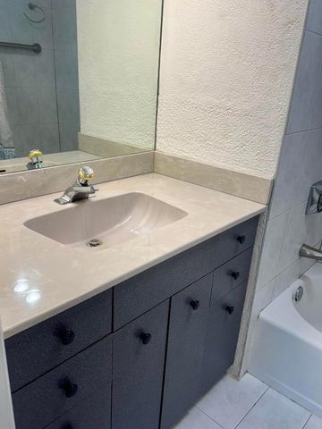 200 E Royal Palm Road 206, Boca Raton, FL 33432