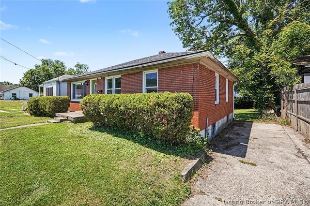 1219 Bono Road, New Albany, IN 47150
