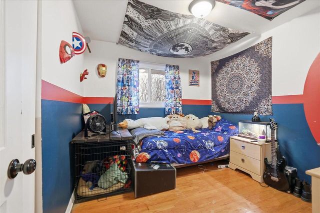 2232 W Carrington AVENUE, Oak Creek, WI 53154