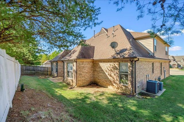 3230 BRUNSWICK VIEW CV, Bartlett, TN 38133
