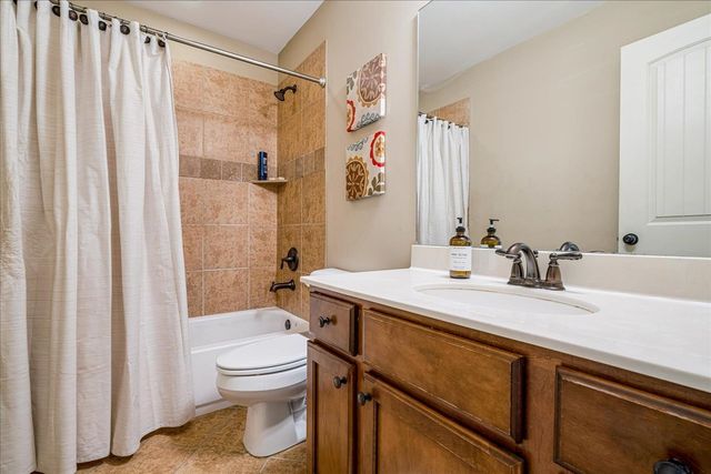 3230 BRUNSWICK VIEW CV, Bartlett, TN 38133