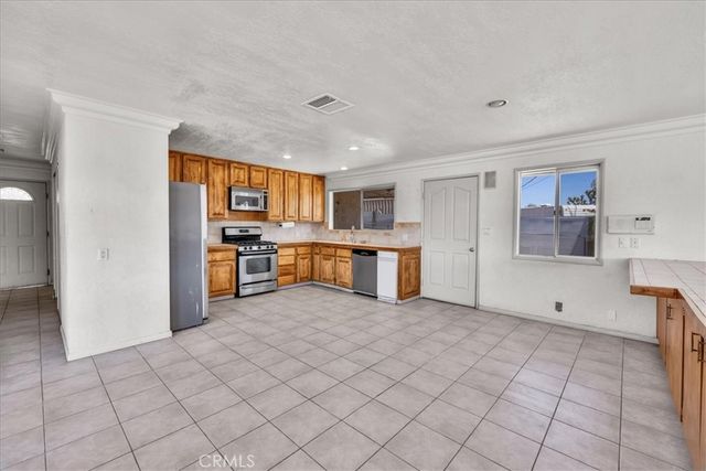 6845 Sage Avenue, Yucca Valley, CA 92284