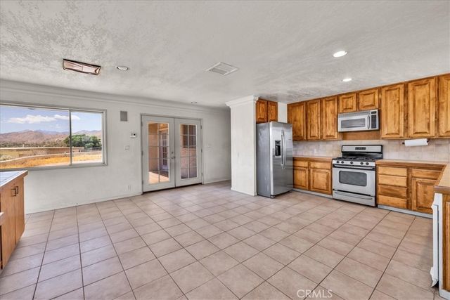 6845 Sage Avenue, Yucca Valley, CA 92284