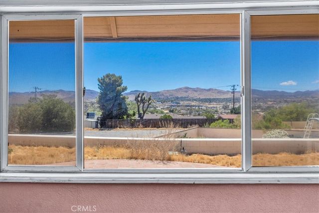 6845 Sage Avenue, Yucca Valley, CA 92284