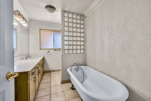 6845 Sage Avenue, Yucca Valley, CA 92284