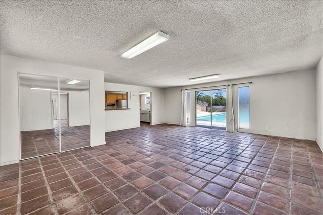 6845 Sage Avenue, Yucca Valley, CA 92284