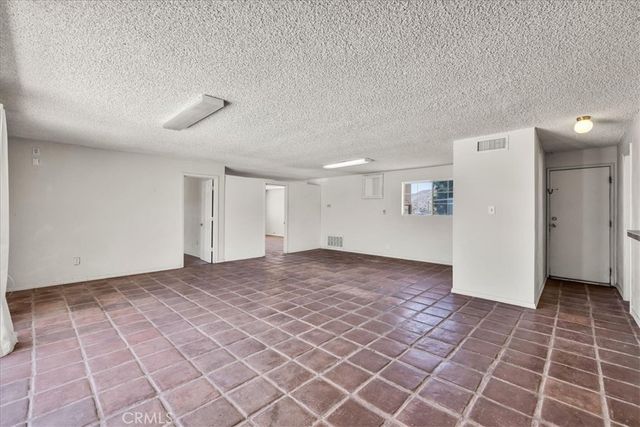 6845 Sage Avenue, Yucca Valley, CA 92284