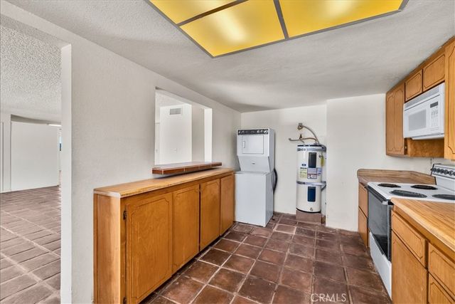 6845 Sage Avenue, Yucca Valley, CA 92284