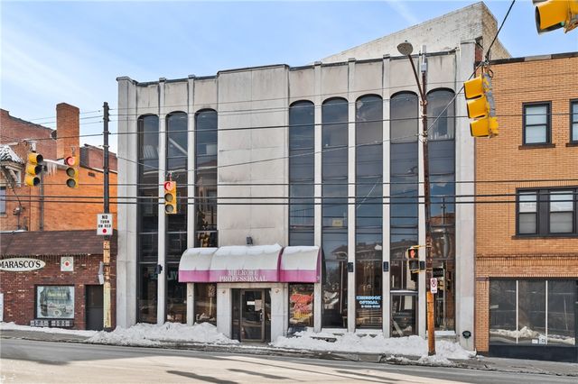 2708 Brownsville Rd, Brentwood, PA 15227