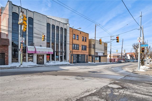 2708 Brownsville Rd, Brentwood, PA 15227