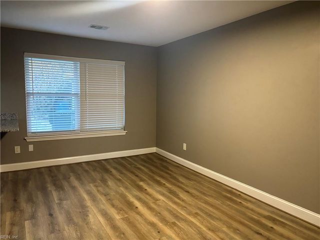 4217 Grove CT, Virginia Beach, VA 23462