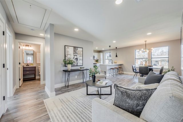 2820 Andrea Lane, Dallas, TX 75228