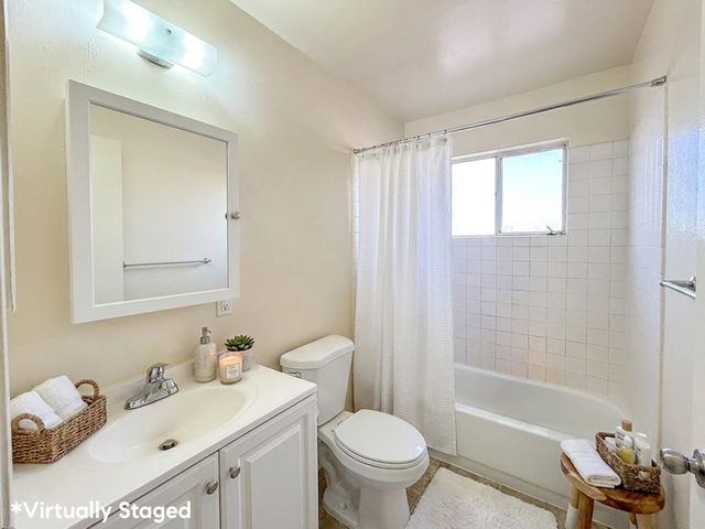 1718 6th Avenue, Oakland, CA 94606