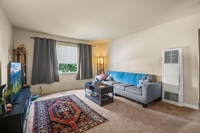 1718 6th Avenue, Oakland, CA 94606