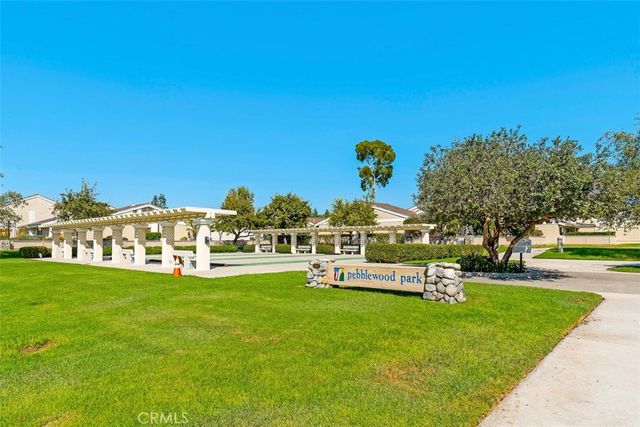 56 Windjammer 27, Irvine, CA 92614