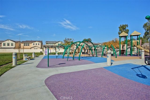 56 Windjammer 27, Irvine, CA 92614