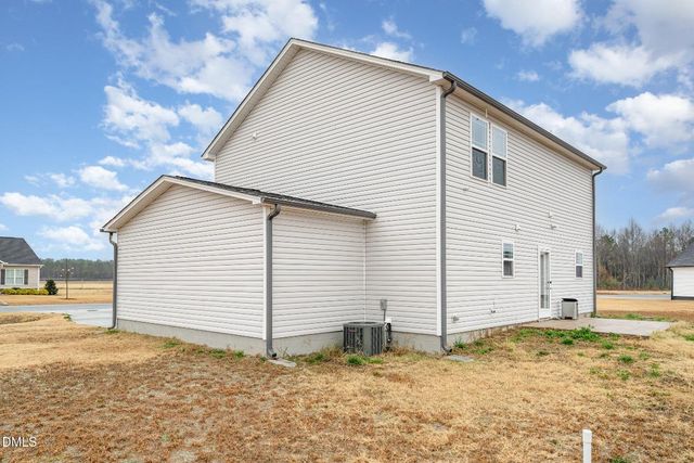 208 Tuscany Circle, Princeton, NC 27569