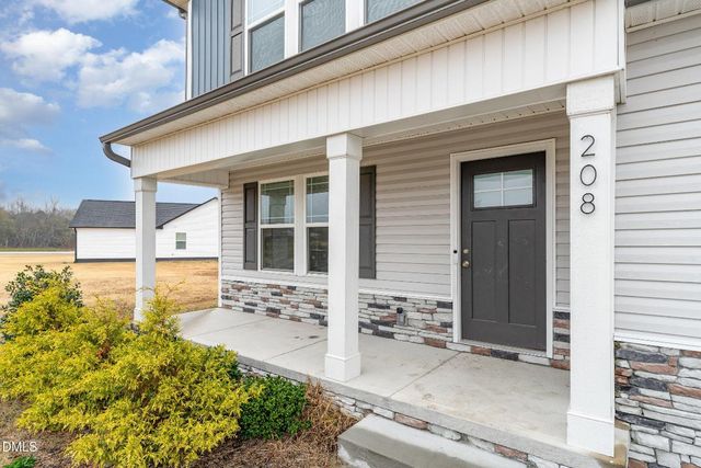 208 Tuscany Circle, Princeton, NC 27569