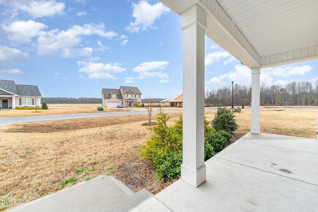 208 Tuscany Circle, Princeton, NC 27569