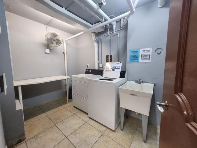 851 Three Islands Blvd Boulevard 102, Hallandale Beach, FL 33009