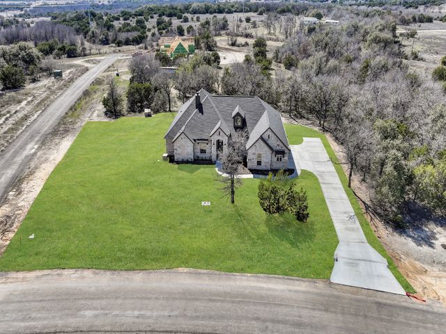145 Fan Mill Trail, Weatherford, TX 76085