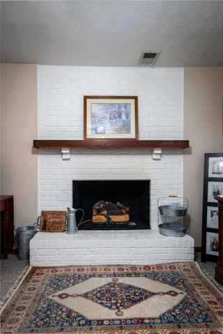 203 Westridge Court, Versailles, KY 40383