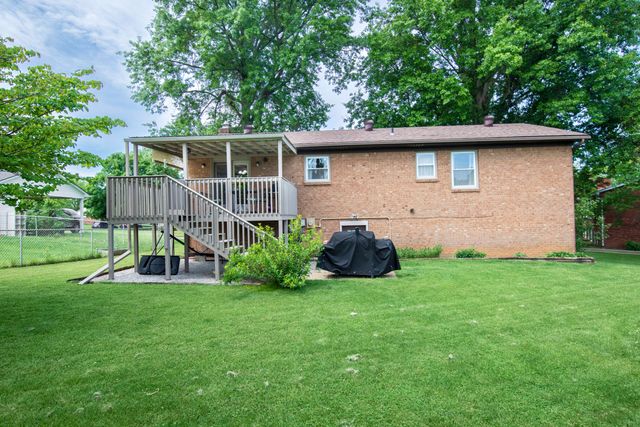 203 Westridge Court, Versailles, KY 40383
