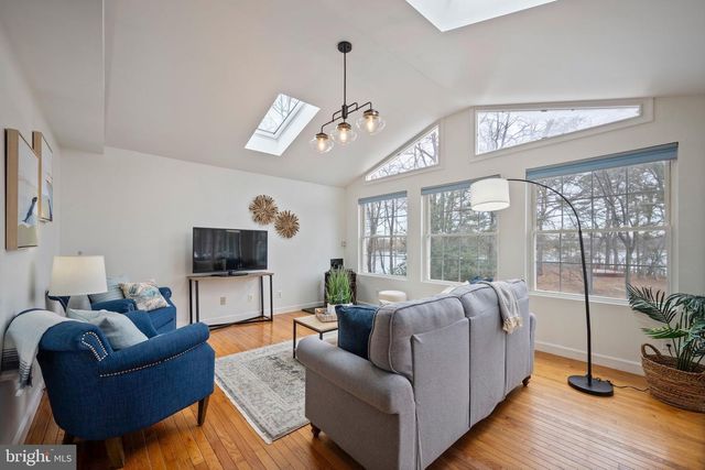 1572 ANNAPOLIS DR, Glen Burnie, MD 21060