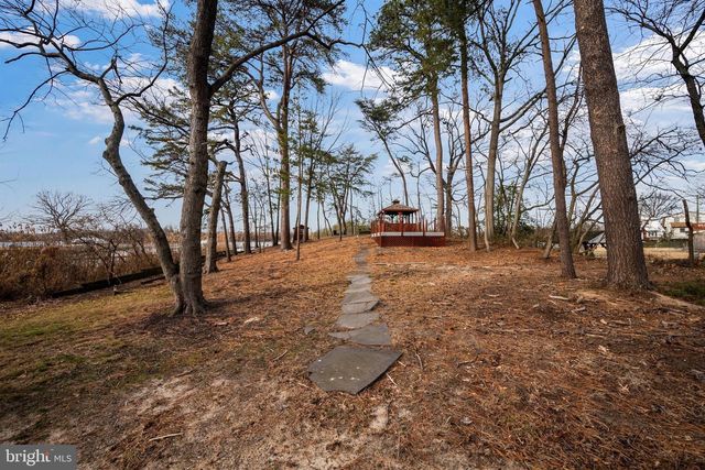 1572 ANNAPOLIS DR, Glen Burnie, MD 21060