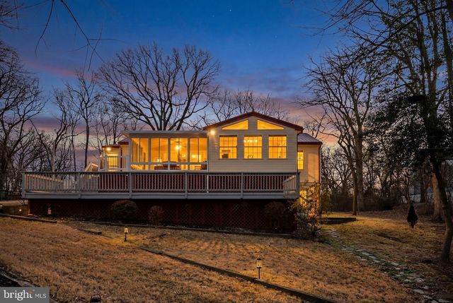 1572 ANNAPOLIS DR, Glen Burnie, MD 21060