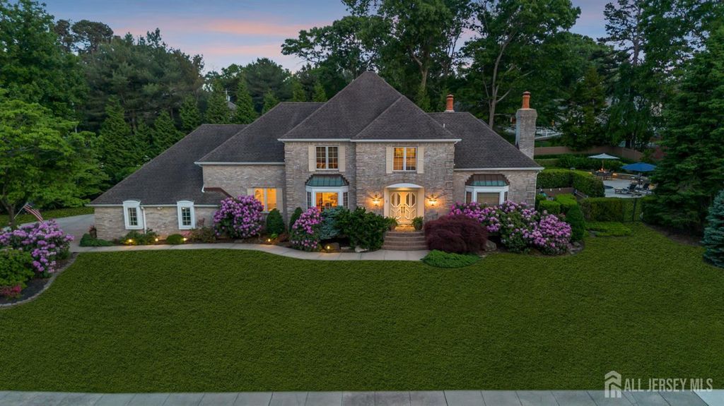 615 Winding River Road, Brick, NJ 08724