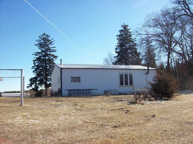 N3019 Smokey Hollow Road, Poynette, WI 53955